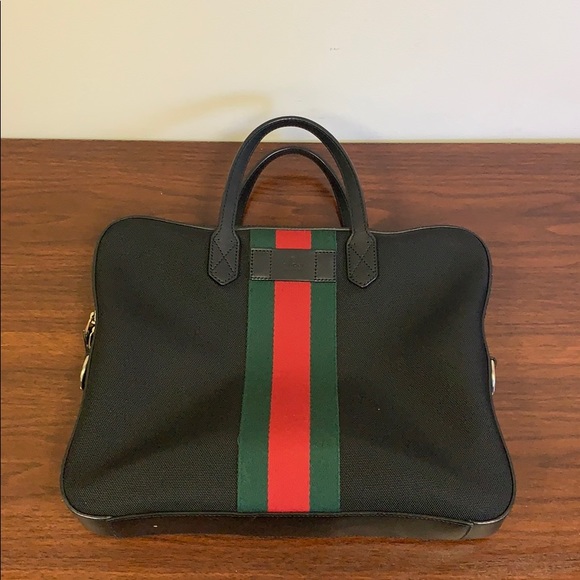 gucci bag laptop
